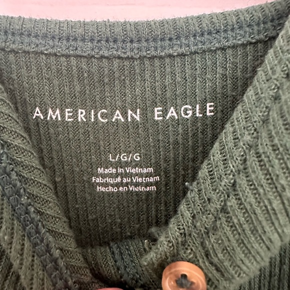 Cute tank top - Picture 2 of 2